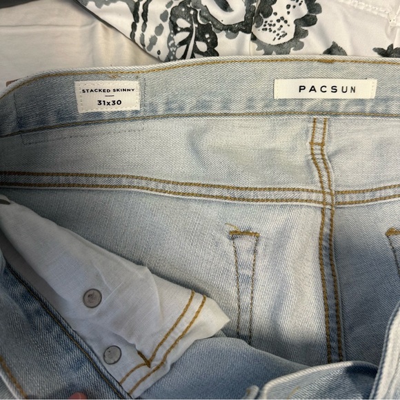 Pacsun Stacked Skinny Light Blue Wash Distressed Jeans - Picture 3 of 4